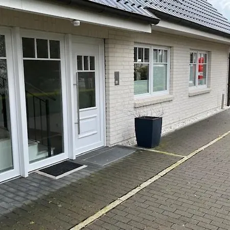 アパート Familienzeit, Moderne Mit Sauna In Timmendorfer ティメンドルファー・シュトラント