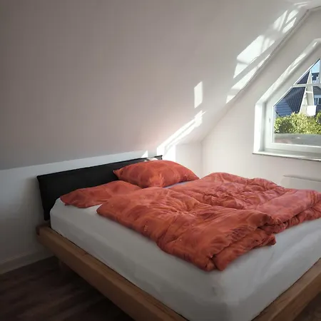 アパート Familienzeit, Moderne Mit Sauna In Timmendorfer